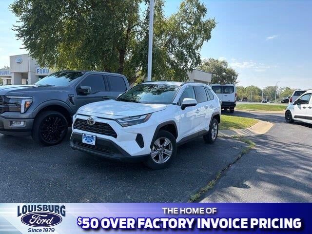 2025 Toyota RAV4 XLE — photo 1 of 26