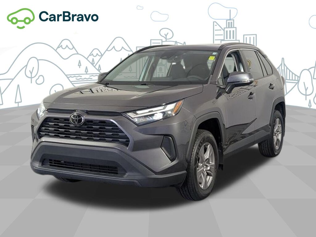 2024 Toyota RAV4 XLE — photo 1 of 6