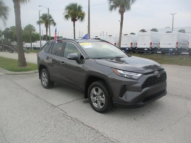 2024 Toyota RAV4 XLE — photo 1 of 52