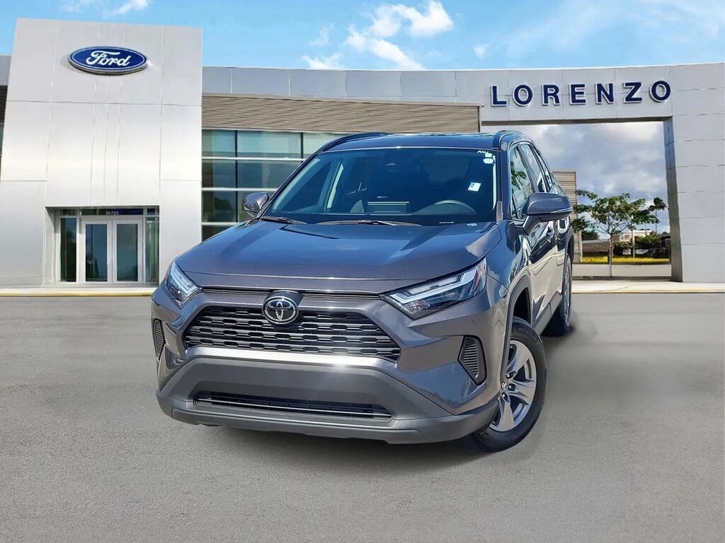2024 Toyota RAV4 XLE — photo 1 of 13