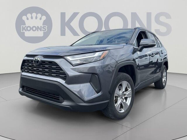 2025 Toyota RAV4 XLE