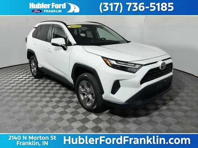 2025 Toyota RAV4 XLE — photo 1 of 13