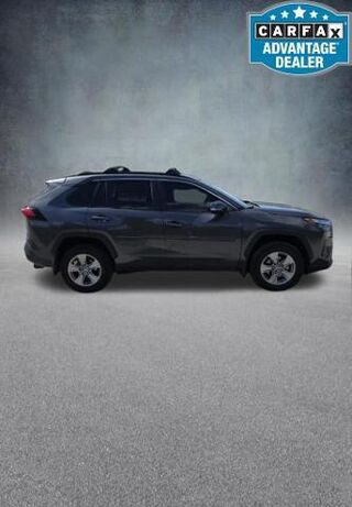 2025 Toyota RAV4 XLE — photo 1 of 14