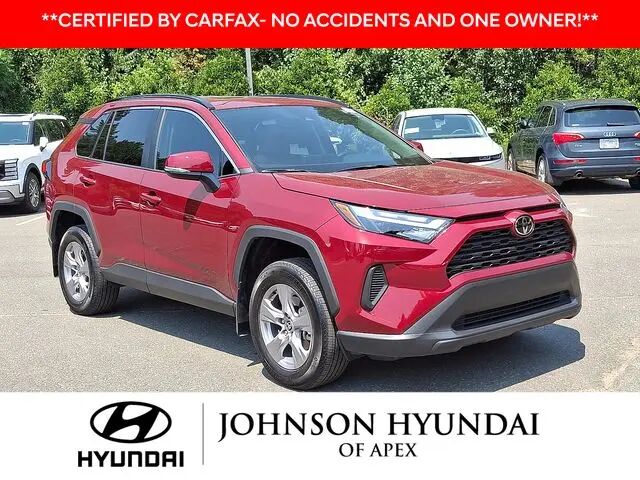 2025 Toyota RAV4 XLE — photo 1 of 26
