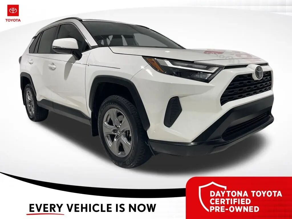 2024 Toyota RAV4 XLE — photo 1 of 13