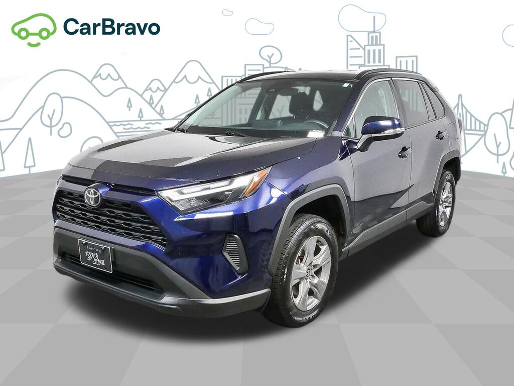 2024 Toyota RAV4 XLE — photo 1 of 6