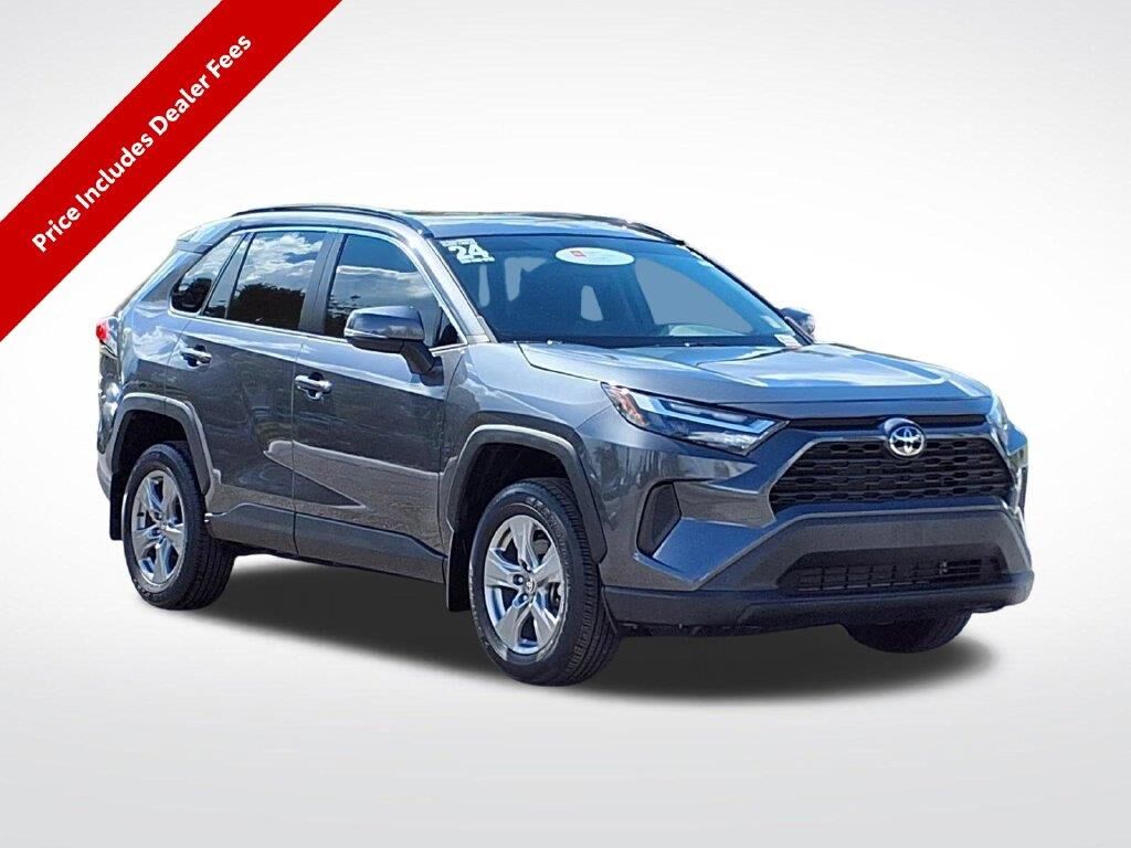 2024 Toyota RAV4 XLE — photo 1 of 13
