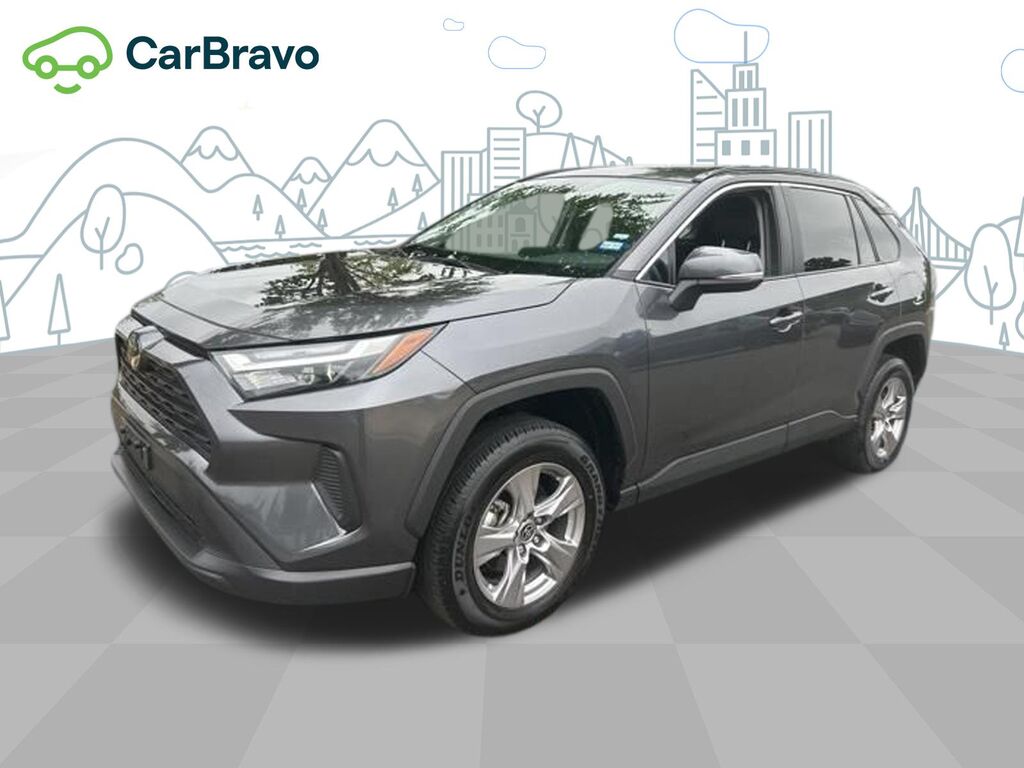 2025 Toyota RAV4 XLE — photo 1 of 6