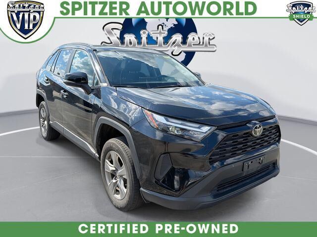 2024 Toyota RAV4 XLE — photo 1 of 13