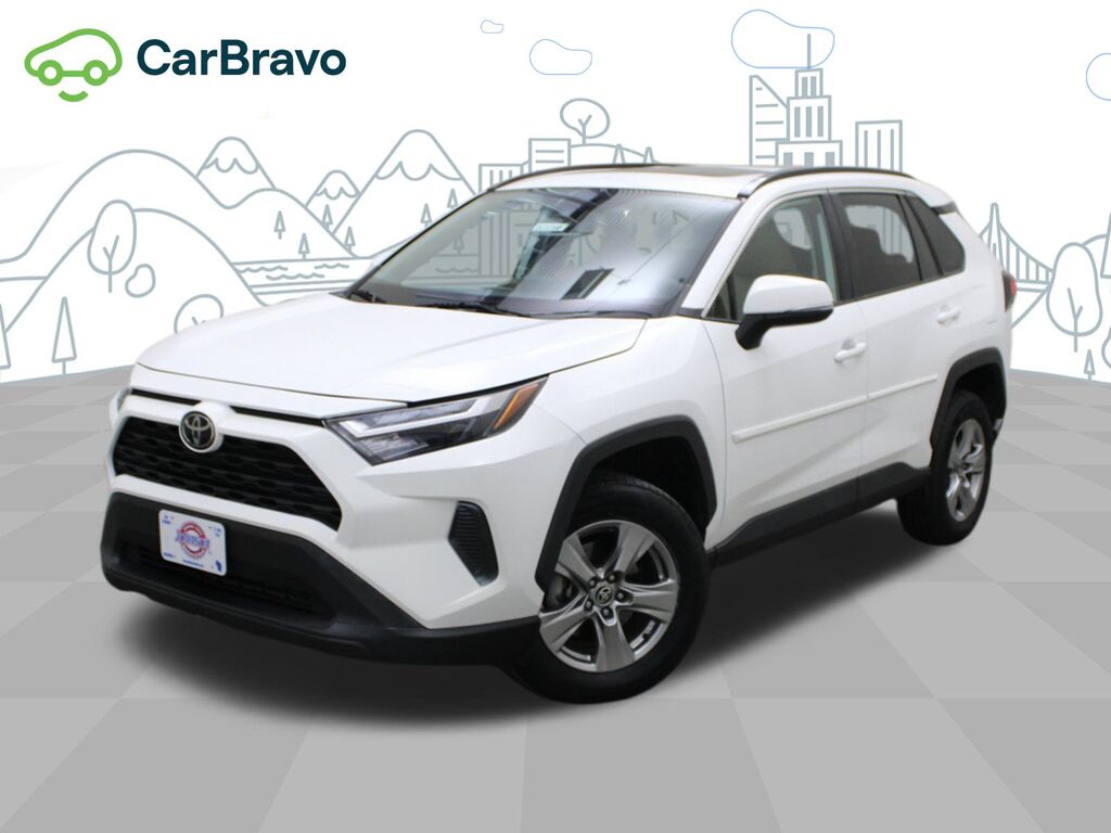 2023 Toyota RAV4 XLE — photo 1 of 7