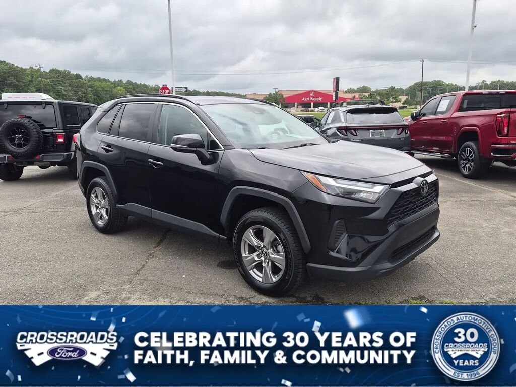 2023 Toyota RAV4 XLE — photo 1 of 28