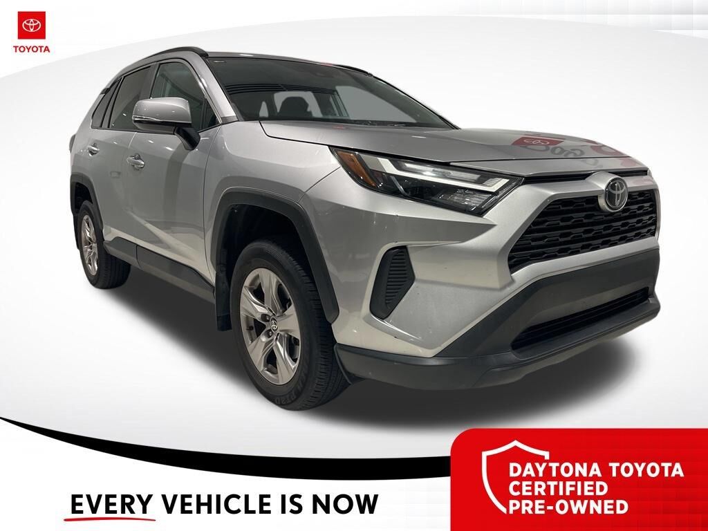 2024 Toyota RAV4 XLE — photo 1 of 13
