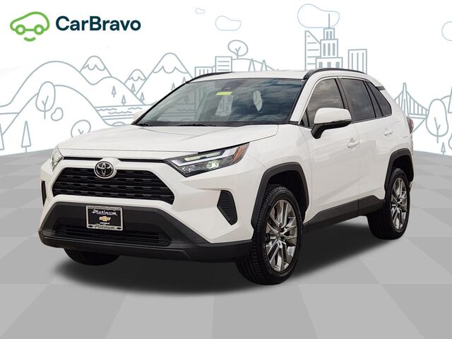 2022 Toyota RAV4 XLE