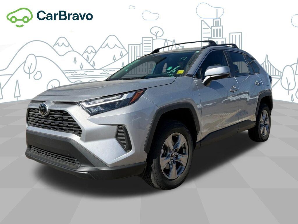 2023 Toyota RAV4 XLE — photo 1 of 6