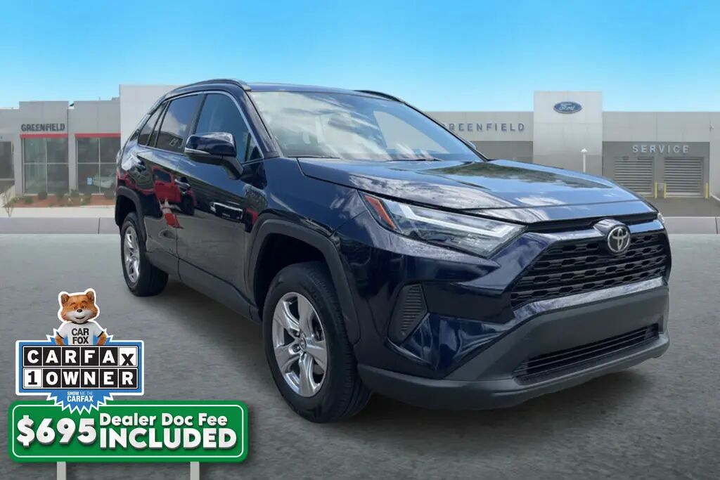 2024 Toyota RAV4 XLE — photo 1 of 21
