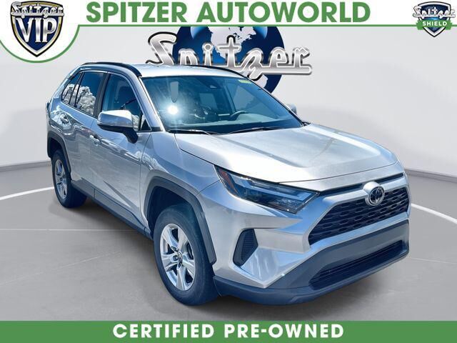 2025 Toyota RAV4 XLE — photo 1 of 13