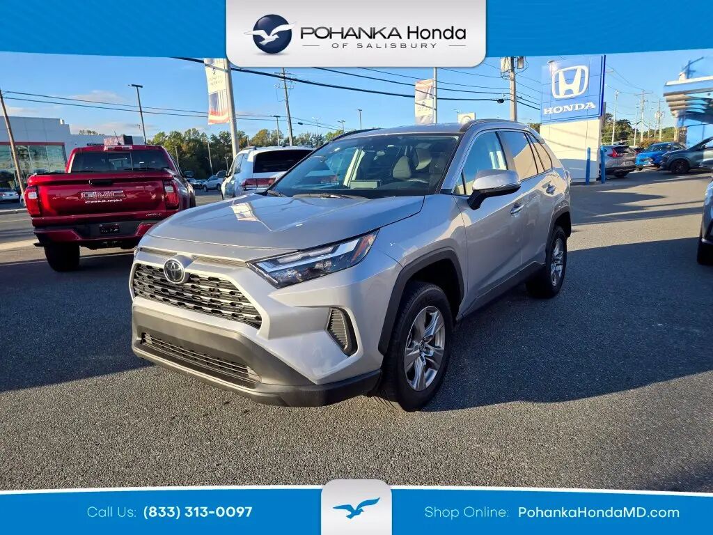 2025 Toyota RAV4 XLE — photo 1 of 13