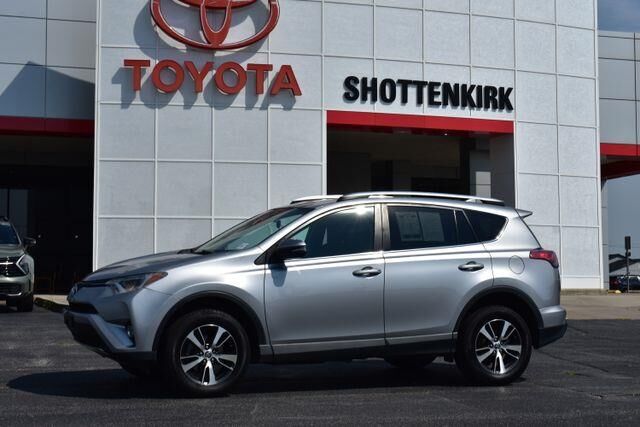2016 Toyota RAV4 XLE