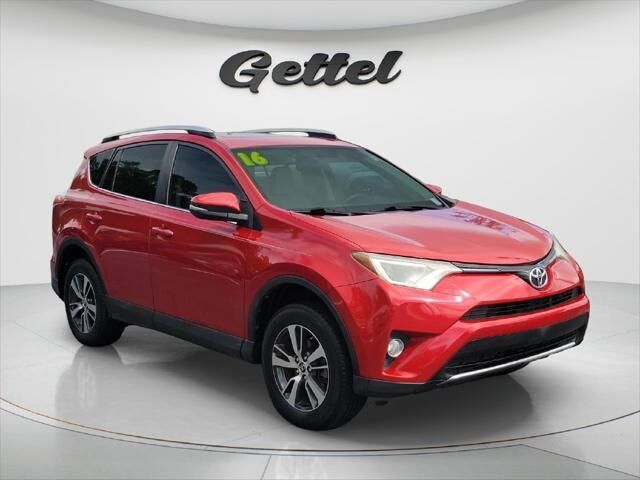 2016 Toyota RAV4 XLE