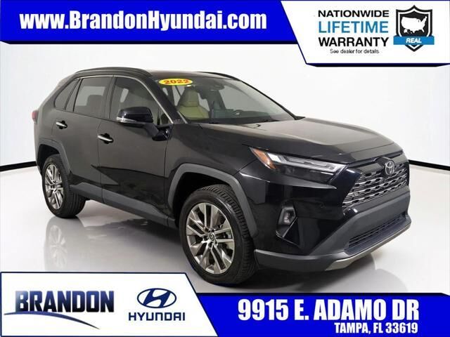 2022 Toyota RAV4 Limited — photo 1 of 26