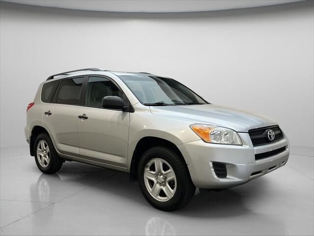2010 Toyota RAV4 Base — photo 1 of 13