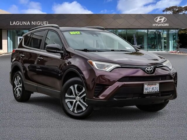 2017 Toyota RAV4 LE