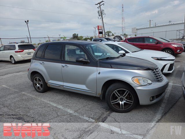 2010 Chrysler PT Cruiser Classic Classic — photo 1 of 1