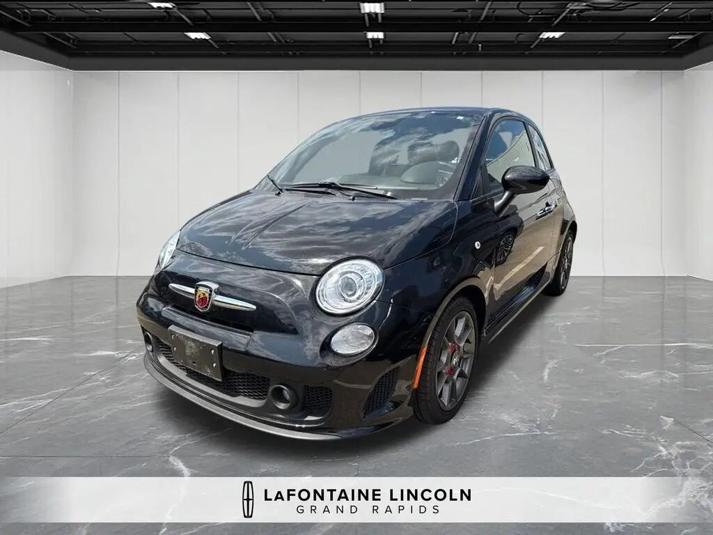 2013 FIAT 500 Abarth — photo 1 of 13