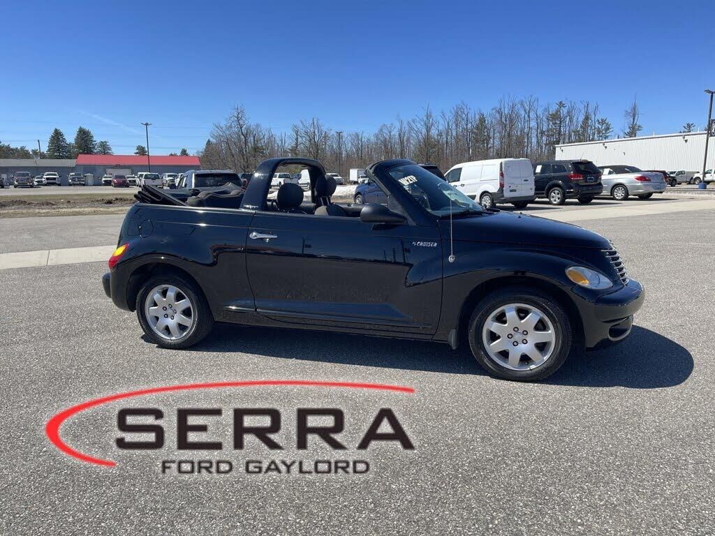 2005 Chrysler PT Cruiser Touring — photo 1 of 1