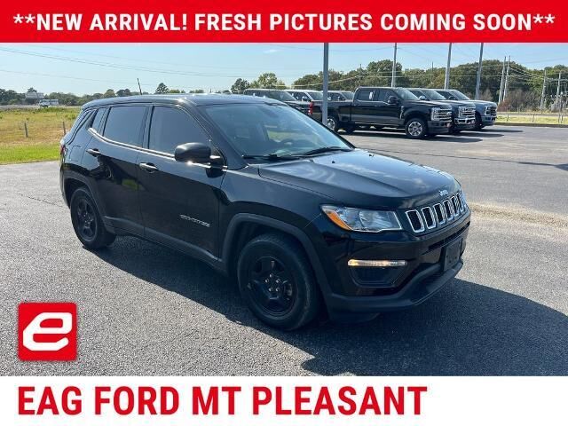 2021 Jeep Compass Sport — photo 1 of 24