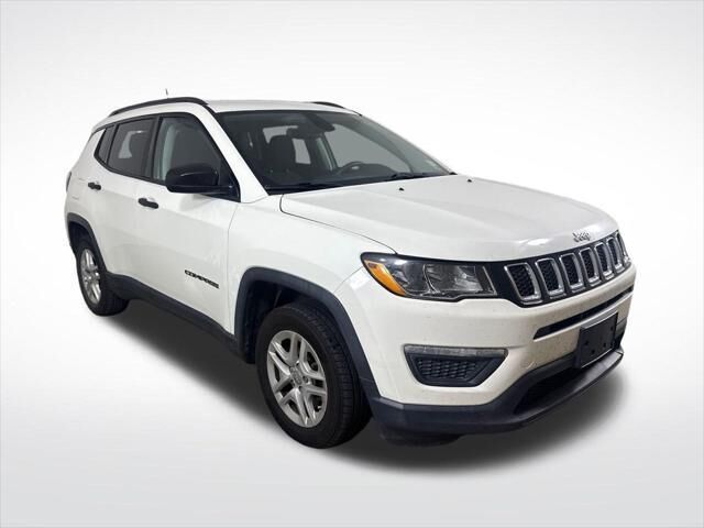 2018 Jeep Compass Sport — photo 1 of 2