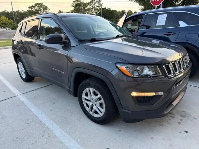 2018 Jeep Compass Sport — photo 1 of 1