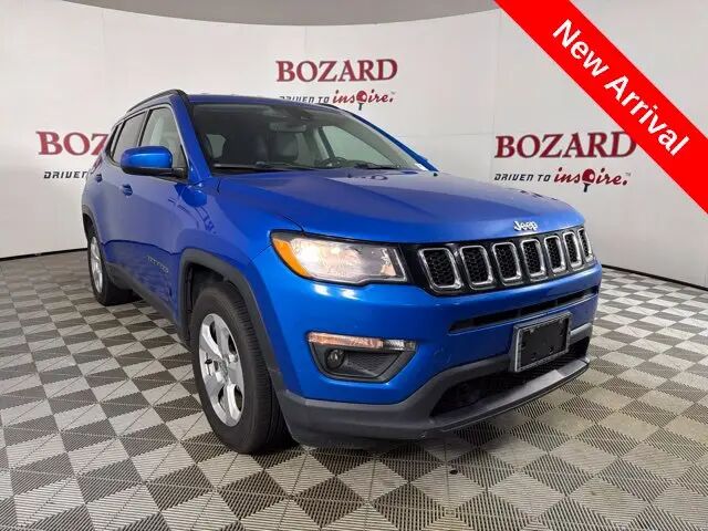 2021 Jeep Compass Latitude — photo 1 of 13