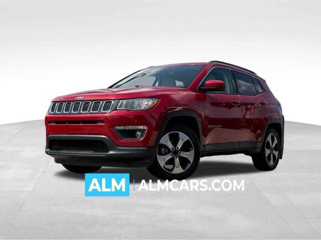 2018 Jeep Compass Latitude — photo 1 of 13