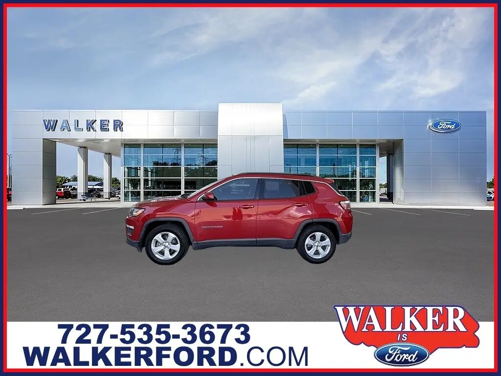 2018 Jeep Compass Latitude — photo 1 of 13