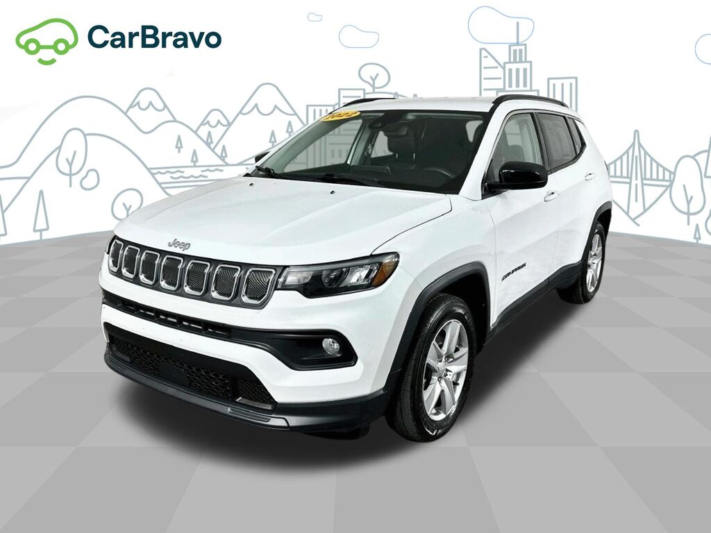 2022 Jeep Compass Latitude — photo 1 of 6