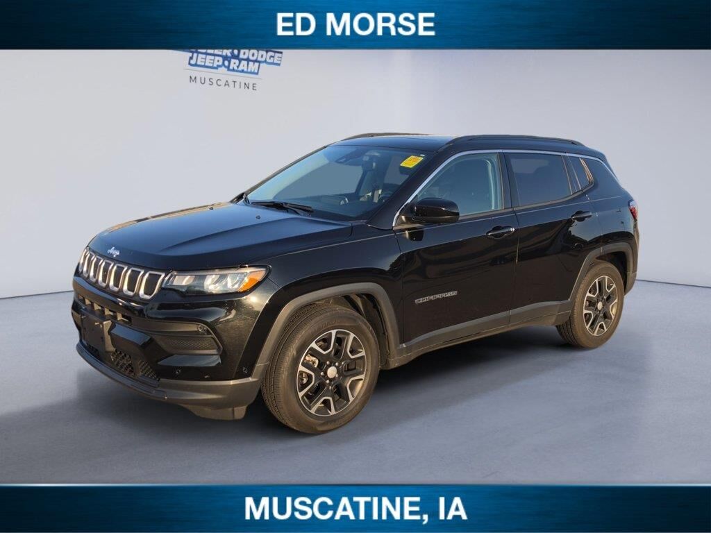 2022 Jeep Compass Latitude — photo 1 of 1