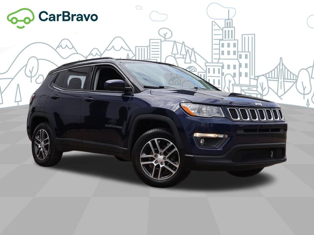 2018 Jeep Compass Latitude FWD — photo 1 of 6