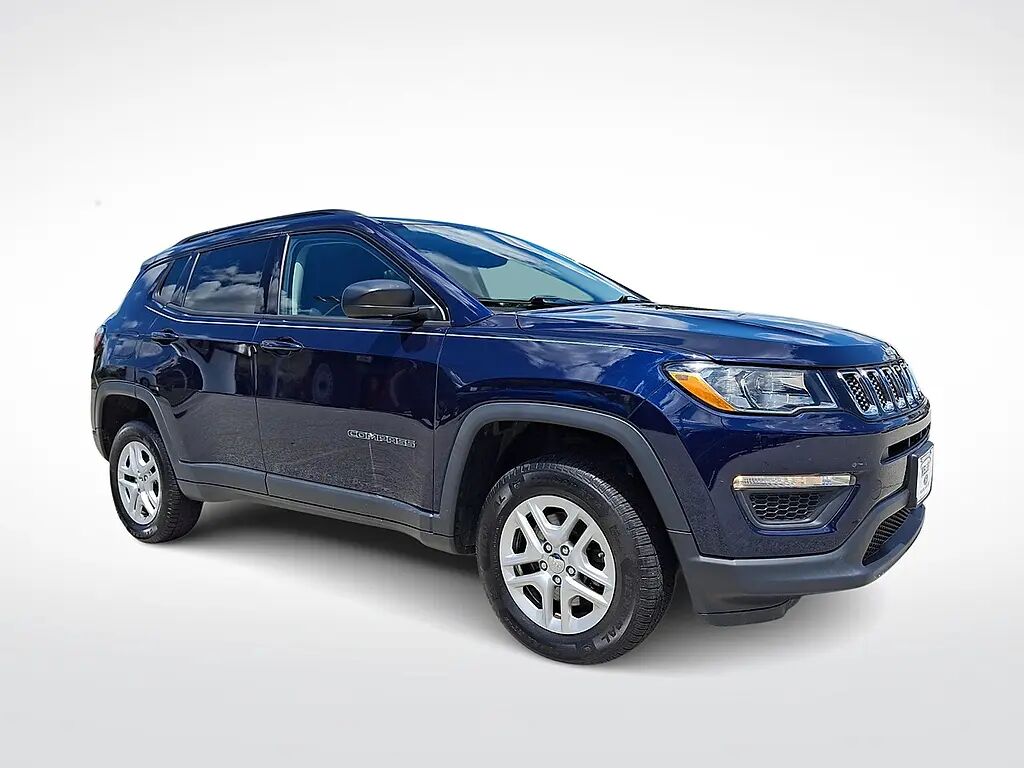 2018 Jeep Compass Sport — photo 1 of 18
