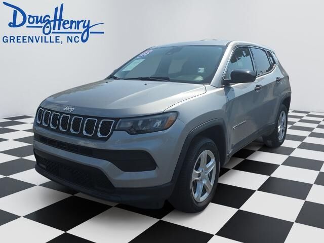 2023 Jeep Compass Sport — photo 1 of 26
