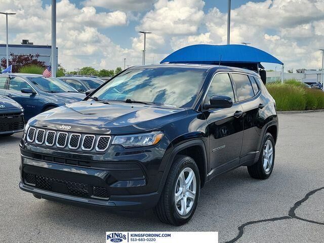 2024 Jeep Compass Sport — photo 1 of 26