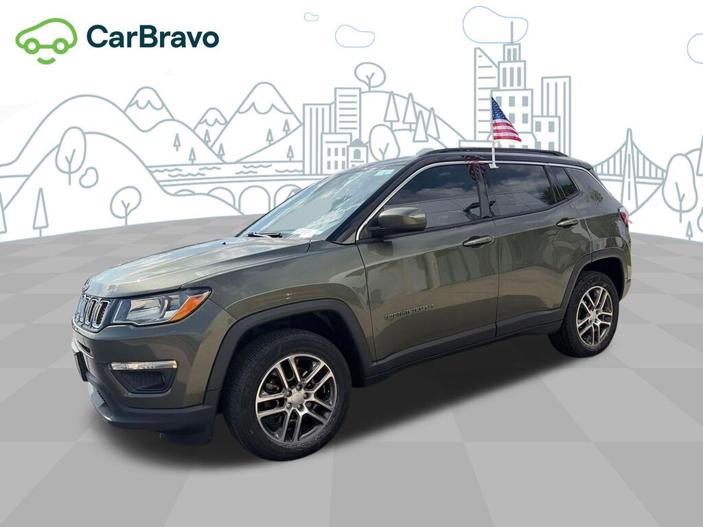 2018 Jeep Compass Latitude 4x4 — photo 1 of 6
