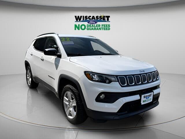 2022 Jeep Compass Latitude — photo 1 of 1