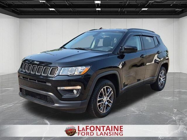 2018 Jeep Compass Latitude — photo 1 of 26