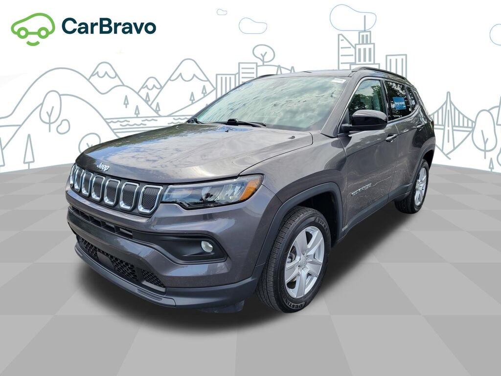2022 Jeep Compass Latitude 4x4 — photo 1 of 6