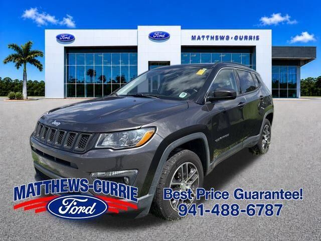 2018 Jeep Compass Latitude — photo 1 of 28
