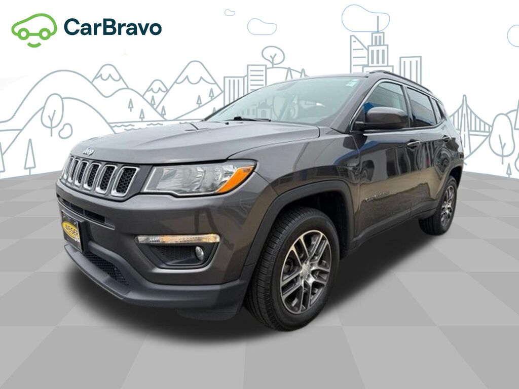 2019 Jeep Compass Latitude 4x4 — photo 1 of 6