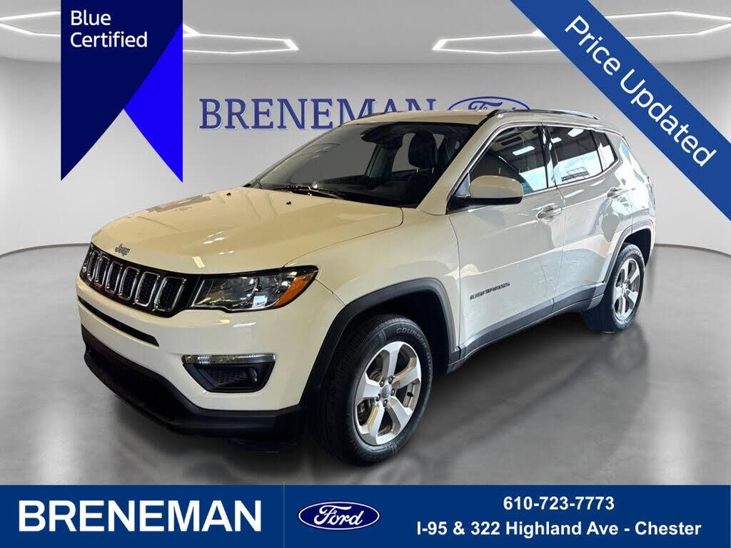 2019 Jeep Compass Latitude — photo 1 of 1