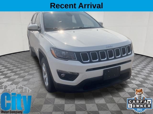 2020 Jeep Compass Latitude — photo 1 of 3