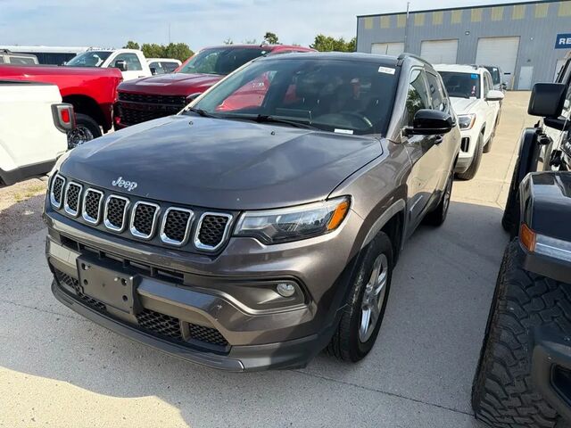 2023 Jeep Compass Latitude